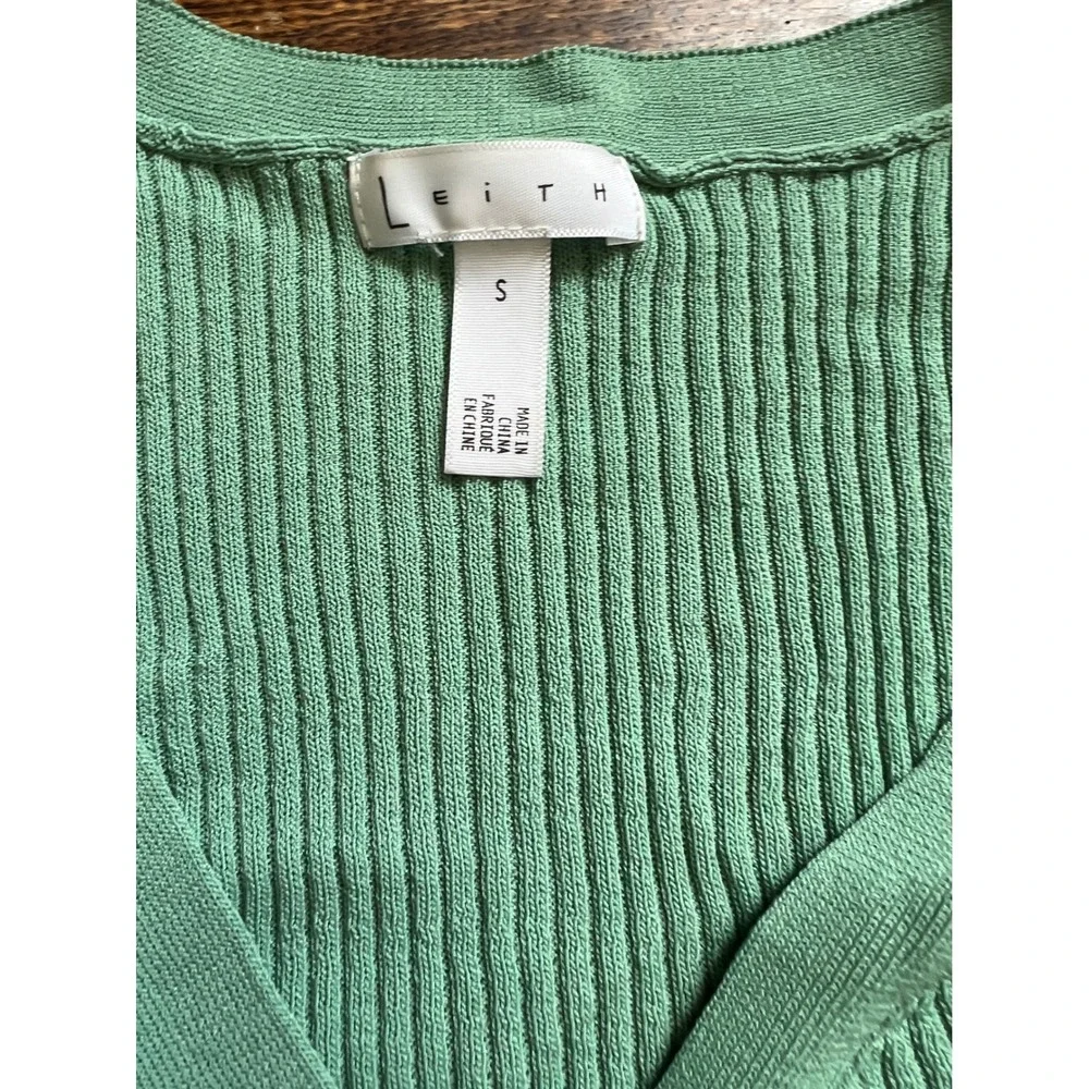 Leith Ribbed Stretchy Knit Long Sleeve V-Neck Henley Top Seafoam Green Small